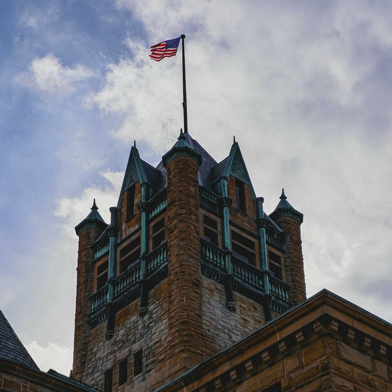 The top of the Johnson County Courthouse off of Clinton Street in Iowa City, IA